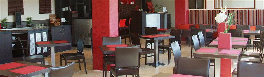 Kyriad Belfort Centre Gare Екстериор снимка
